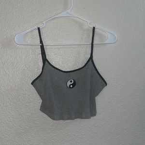 Small yin yang crop top